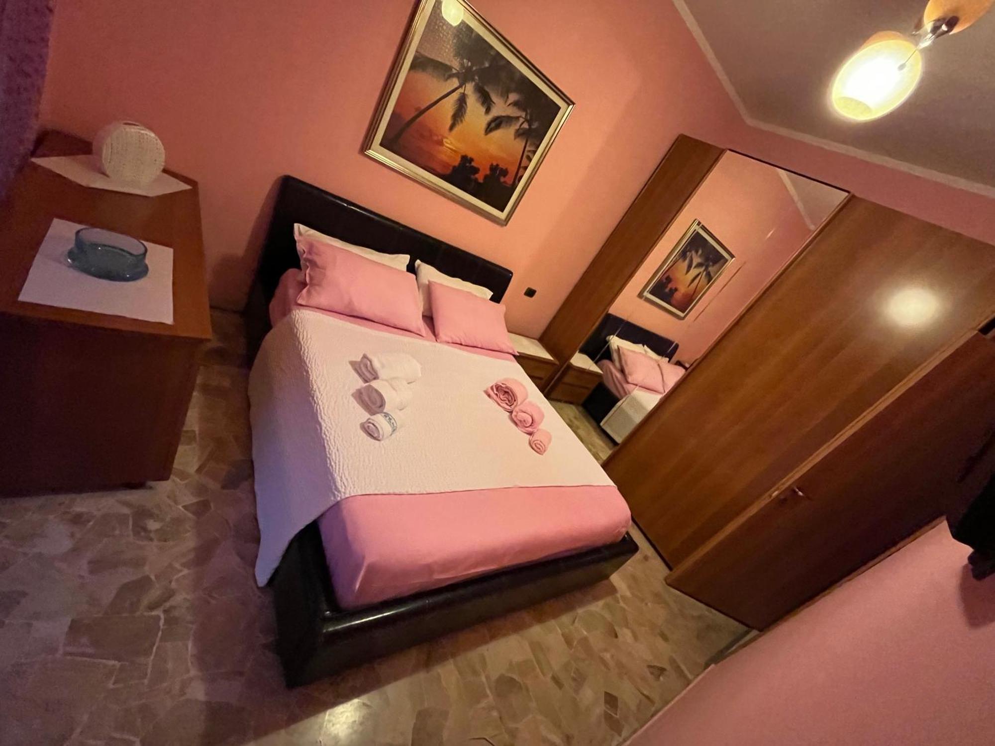 דירות Mozzate Casa Primavera מראה חיצוני תמונה
